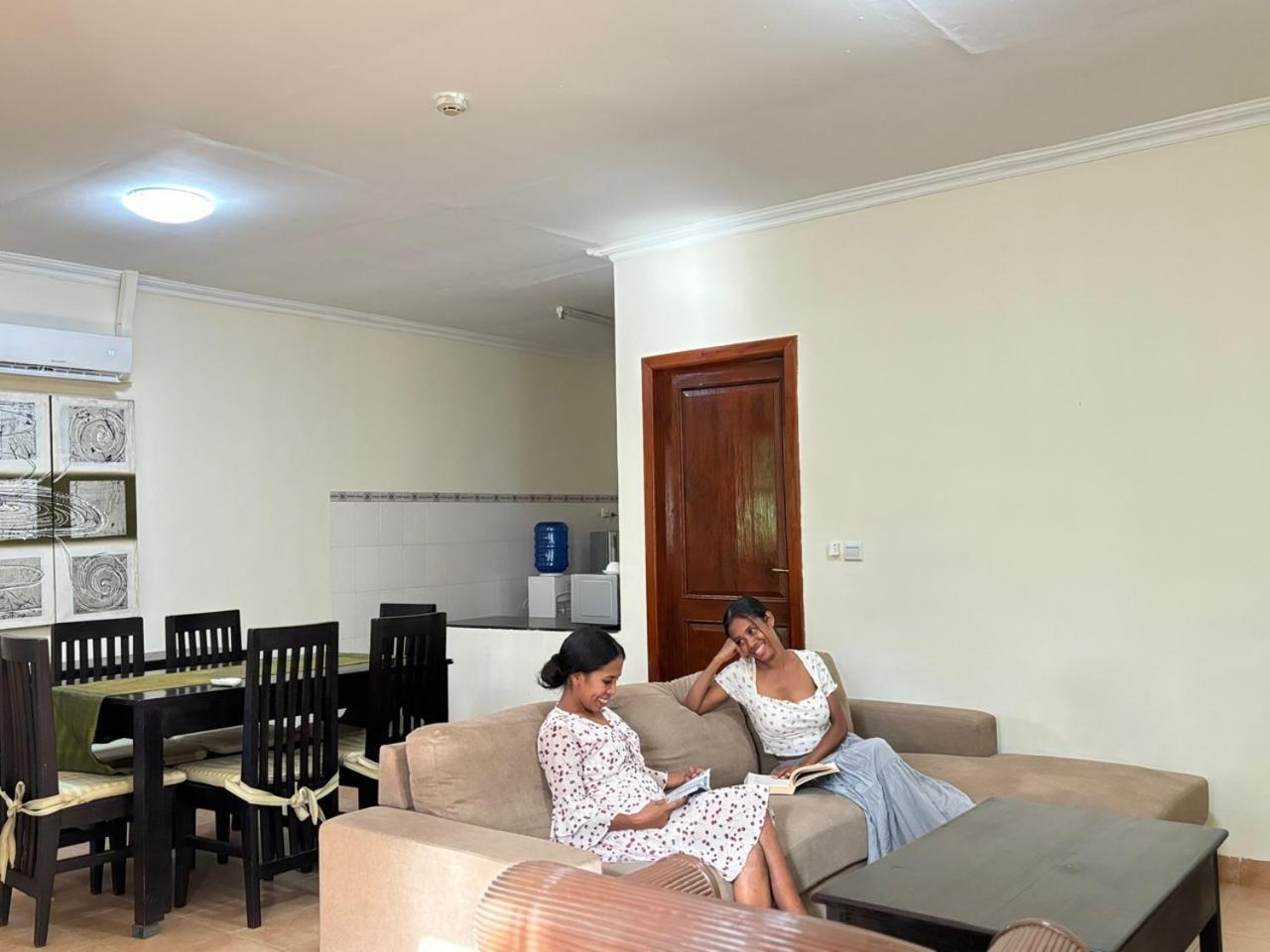 Palm Malinamoc Hotel ديلي المظهر الخارجي الصورة